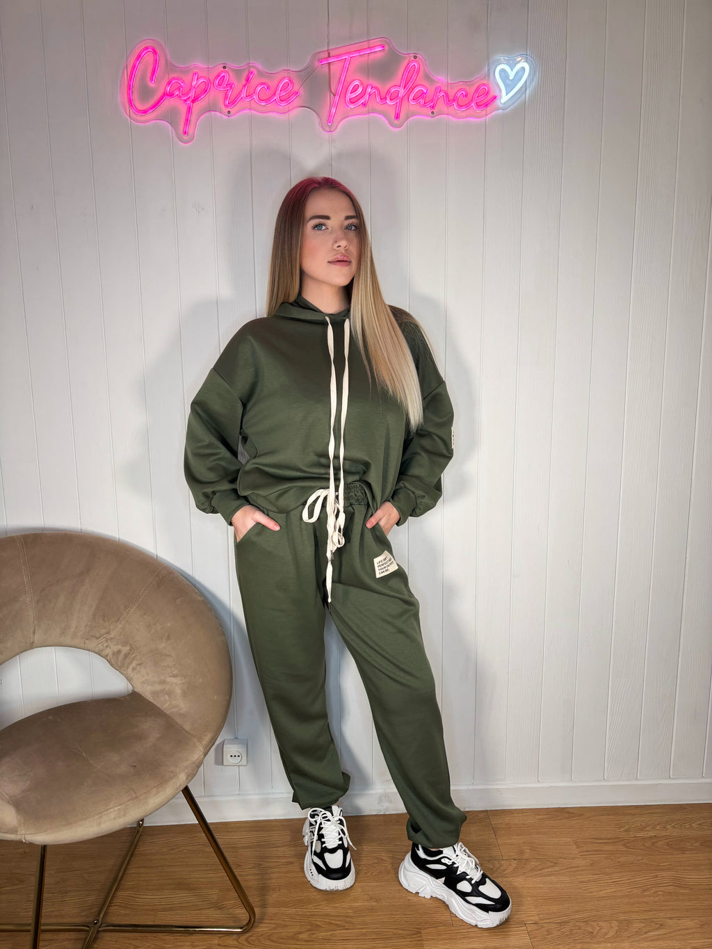 Ensemble à capuche patch