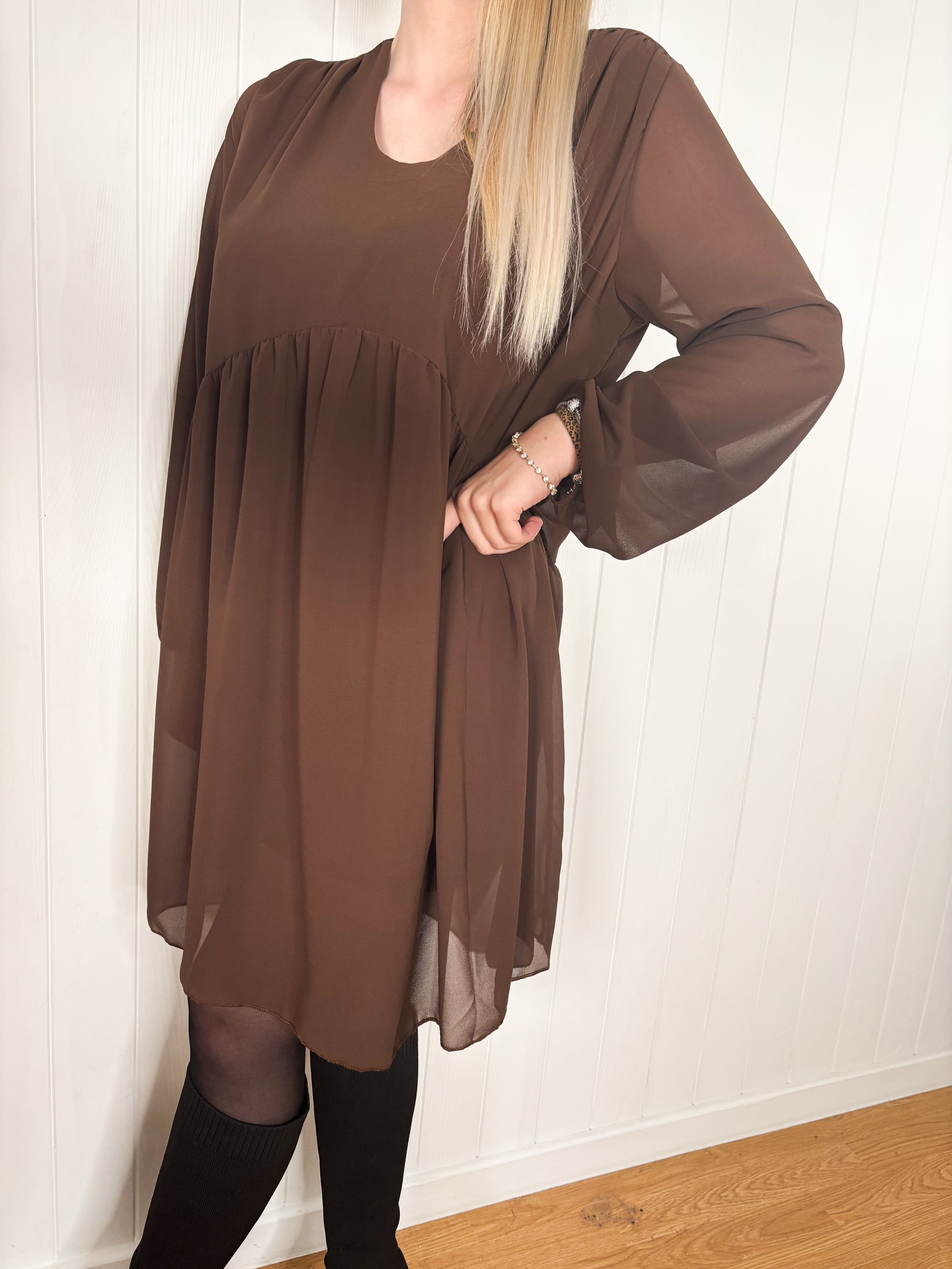 Robe fluide courte unie